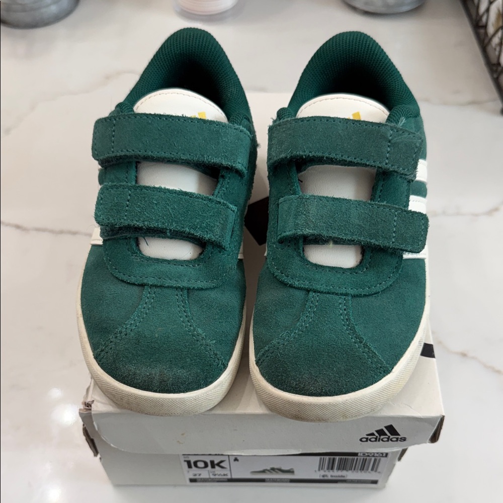 Kids Green Suede Velcro Sneakers